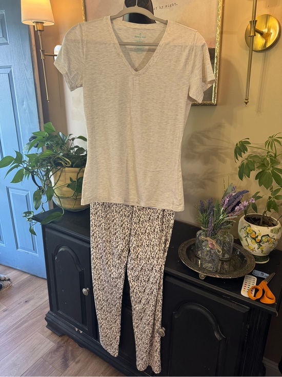 Tommy John Other - Tommy John Light cream V-Neck Tee with Neutral Leopard Pajama Pants